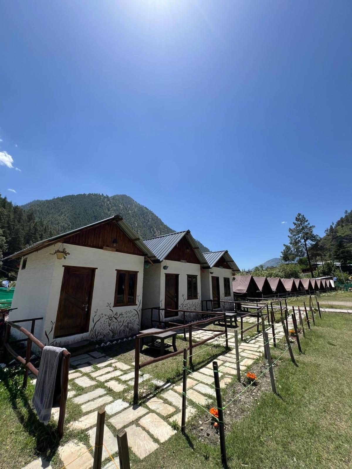 Himtrek Stays, Kasol Exteriör bild