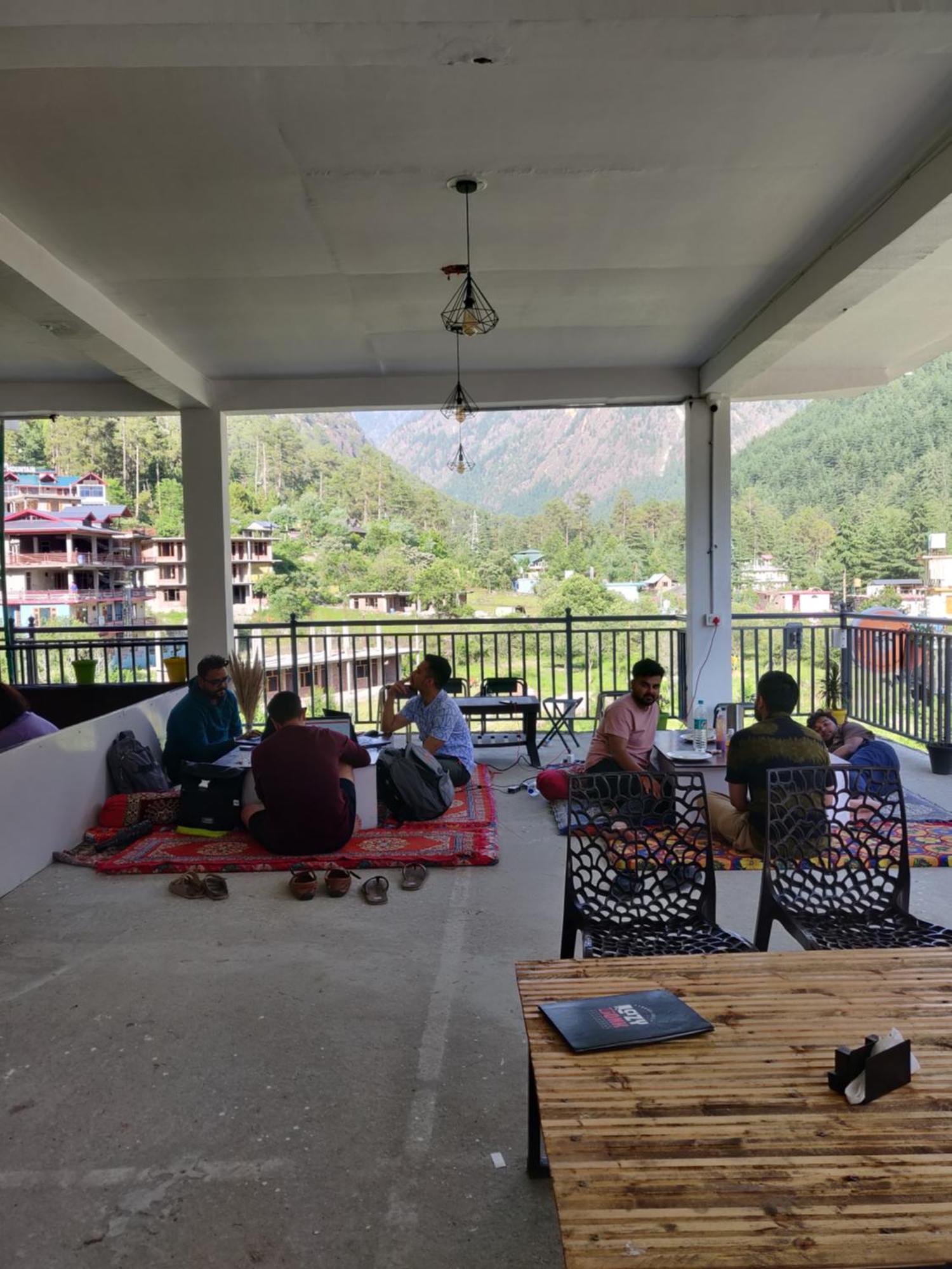 Himtrek Stays, Kasol Exteriör bild