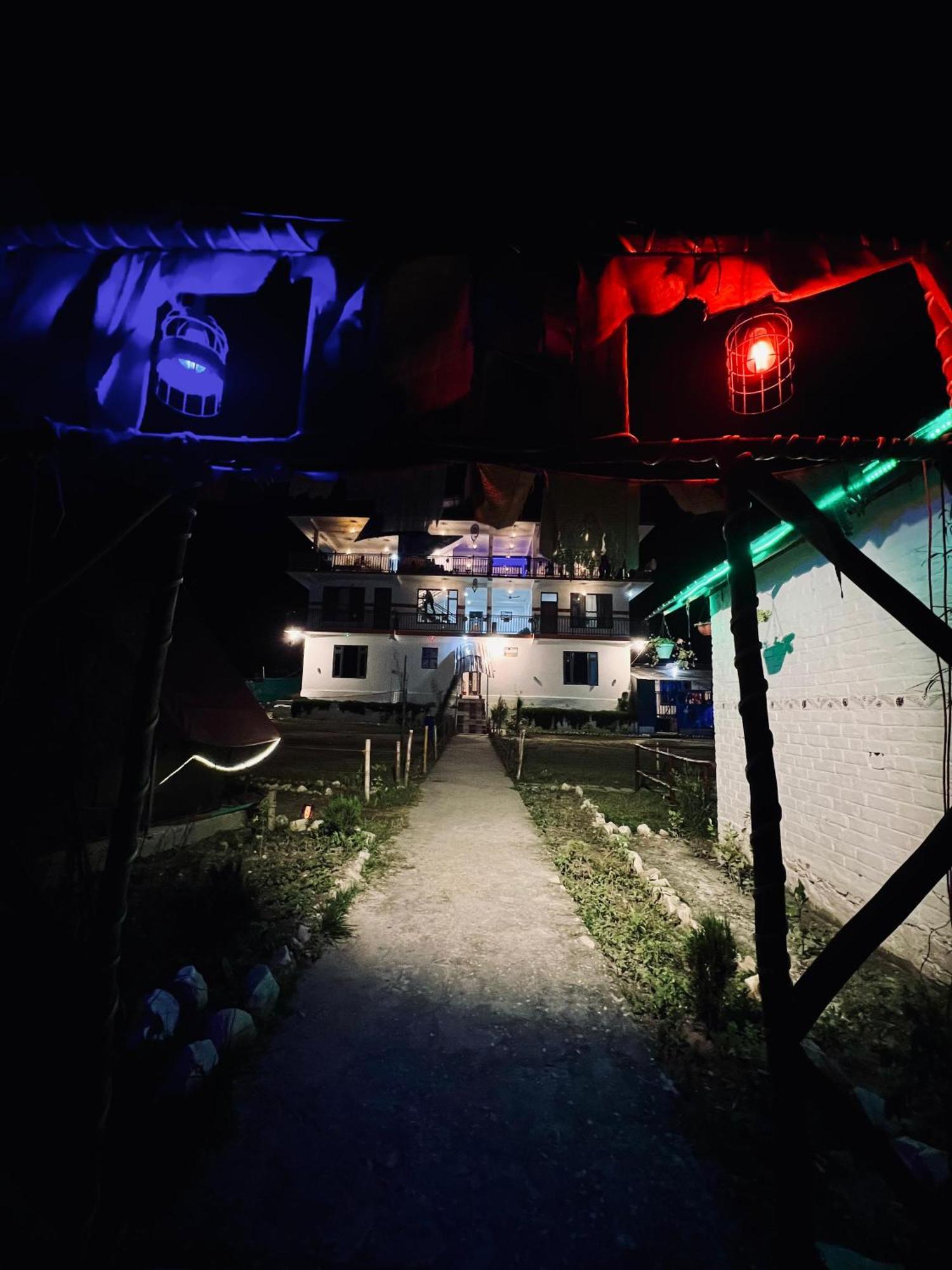 Himtrek Stays, Kasol Exteriör bild