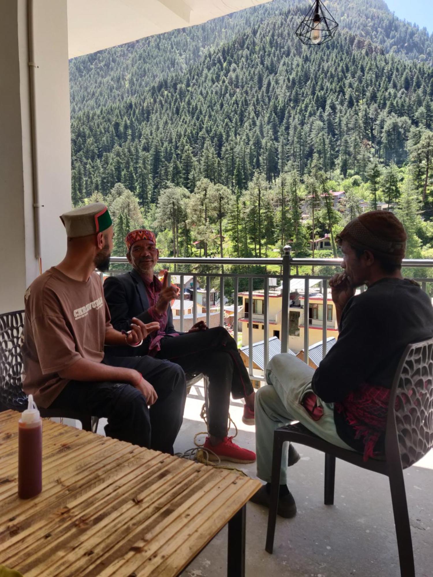 Himtrek Stays, Kasol Exteriör bild
